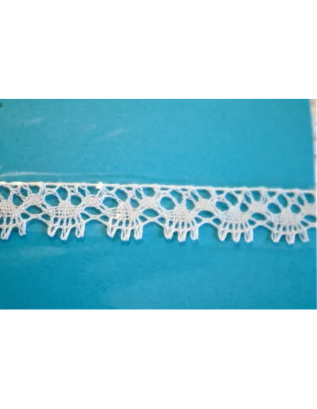 MERLETTO DI COTONE 1CM  art 109
