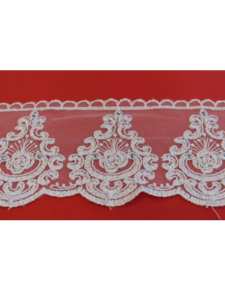 PIZZO TULLE RICAMATO CON PIETRE 10 CM KB9448-10