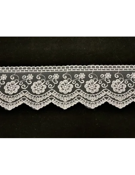 PIZZO TULLE ALTEZZA 9 CM - CF 24.5 MT 8BE1159