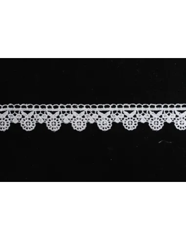 PIZZO MACRAME ALTEZZA  3 CM  - CONFEZIONE DA MT 19,3 4G4017