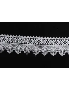 PIZZO MACRAME ALTEZZA  5.7 CM  - CONFEZIONE DA MT 19,3 4G4095